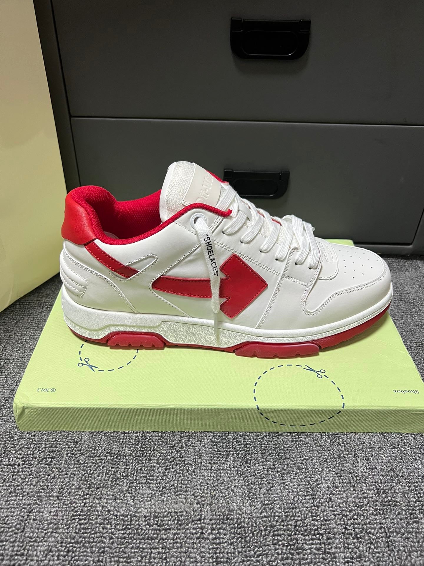 Off-White Out Of Office